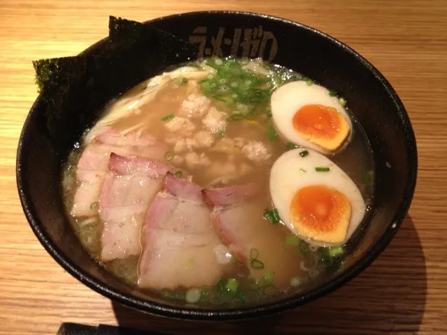 黒豚餃子が美味しい（笑）|渡邊正都さん