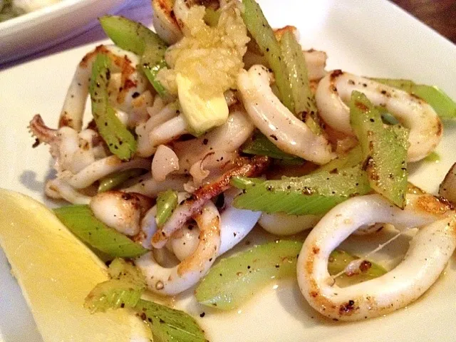 saute squid with garlic butter|willzさん