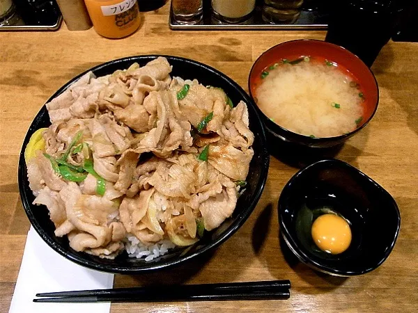 伝説のすた丼,肉飯増し|あか牛さん