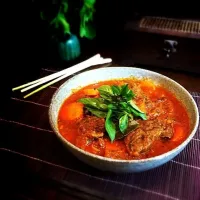 beef with tomato,lemongrass and star anise