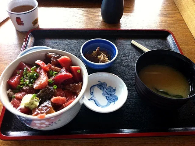 マグロ漬丼|seiichiro takahashiさん