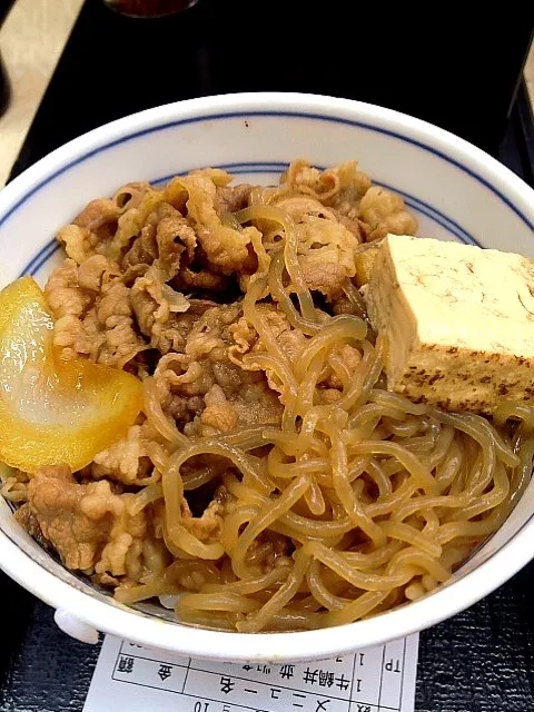 牛鍋丼。|プラムてつ。さん