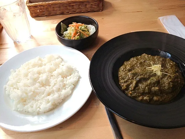 Snapdishの料理写真:オクラとほうれん草のカレー。|tsuyoshiさん