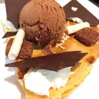 choco nutella crepe w choc ice cream!(:|Camiliaさん