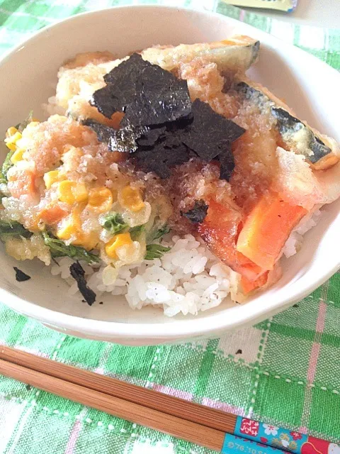 昨日の天ぷらで天丼|miiさん