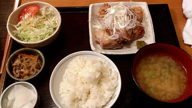 Snapdishの料理写真:若鶏の塩焼き定食|やまともさん