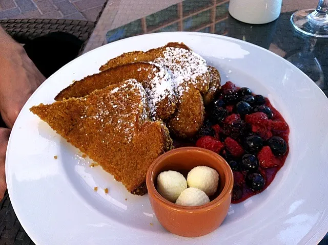 frosted flake french toast|Gina Lynnさん