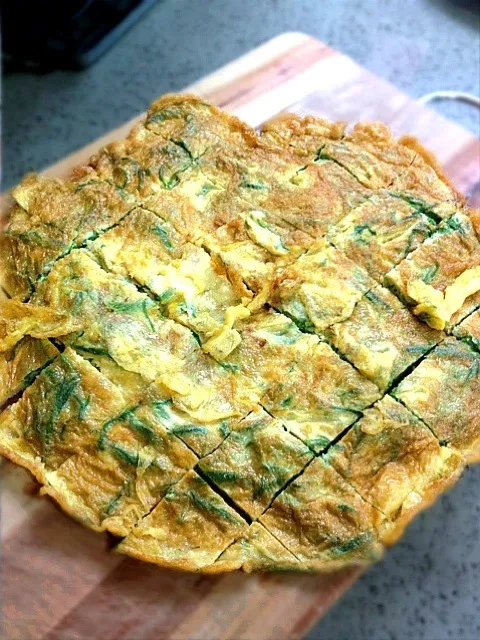 Snapdishの料理写真:Cha-om Omelette|Queenさん