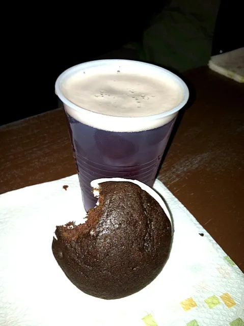 whoopie pie with a cherry lambic|christine tuchmanさん