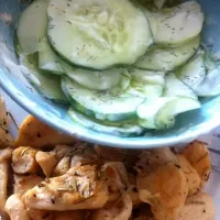 Snapdishの料理写真:cucumber dill salad and rosemary chicken|patriciaさん