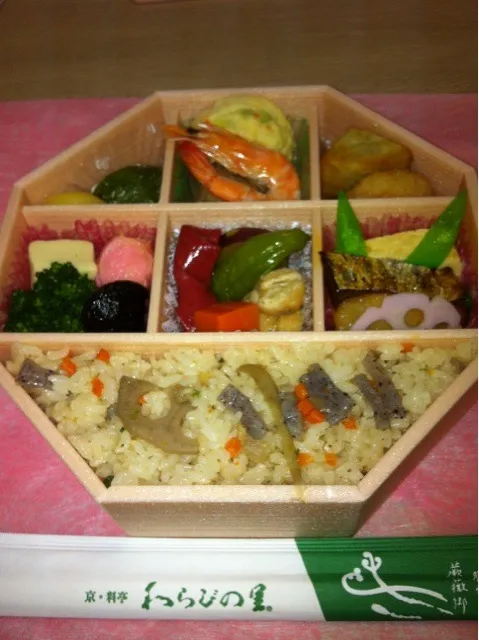 わらびの里🍱お弁当|ひさちゃん👸さん