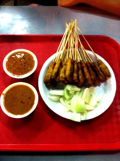 Snapdishの料理写真:Chicken Satay!|Natalie Nano Melloさん