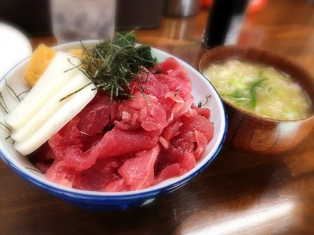 まぐろ中落ち丼|しろくまさん