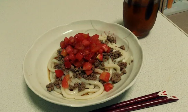 トマト肉うどん|ゆちきさん