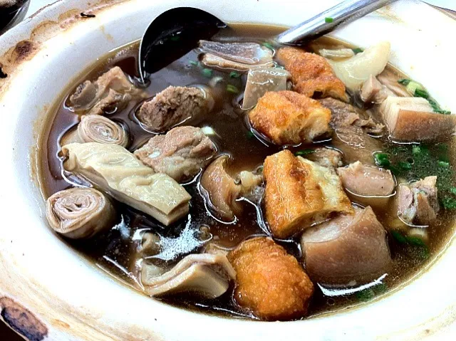 traditional bah kut teh|genさん