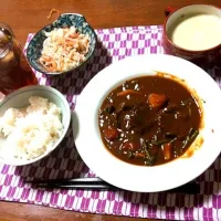 Snapdishの料理写真:牛テールシチューと豆のスープ定食|ペコリンさん