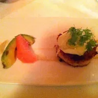 Crab Cake with fennel puree and grapefruit aioli|kristian wallさん