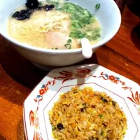 そういえば，ランチにラーメン食べました♫|ナリさんさん