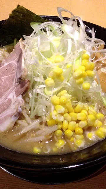 濃厚豚骨味噌ラーメン大盛り|あか牛さん