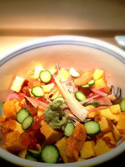 Snapdishの料理写真:chirashi|willzさん