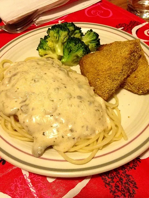 Spagetthi White Sauce with Crispy Tilapia|Lukkaew_Lkさん