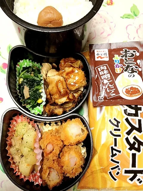 高３バレーボール部員の本日のお弁当は、手抜き！ (^_^;)  #お弁当 #弁当|Takashi H.さん