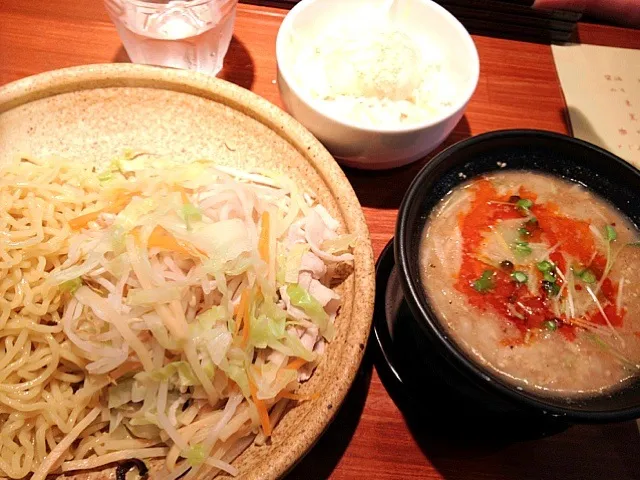 たんたんつけ麺野菜添えwith温玉|しんちゃん♪さん