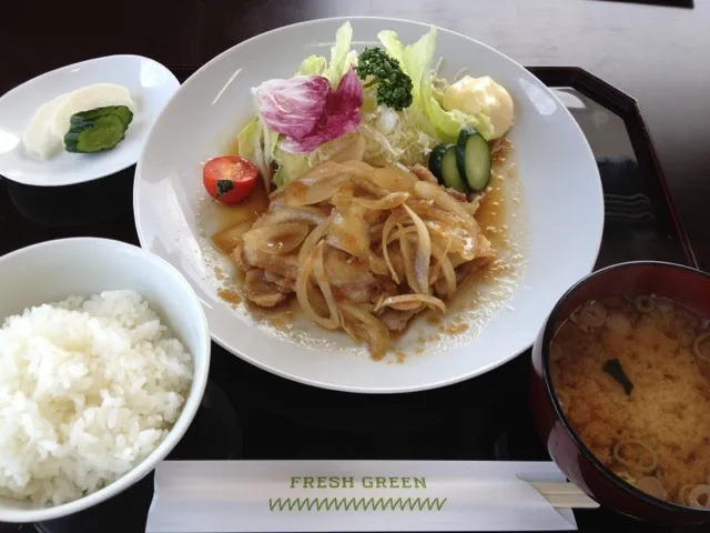 国産豚しょうが焼き定食|そらまめさん