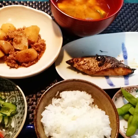 本さわらの西京焼きと里芋のそぼろ煮|hiromiさん