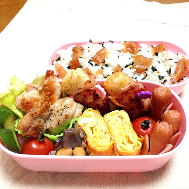 ハッシュドポテトのベーコン巻き・チューリップウインナー弁当|🍎ゆかりんご🍎さん