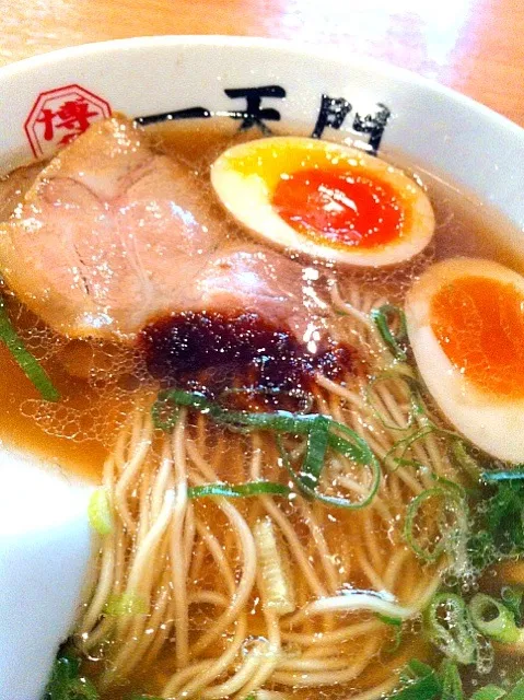 Snapdishの料理写真:豚骨ラーメン|RIEさん