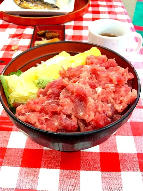 マグロの中落ち丼|倉持直生さん