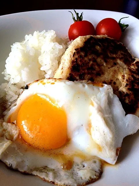 豆腐ハンバーグのロコモコ|あるまじろ。さん