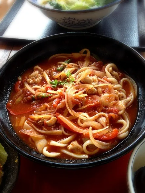 日替わりうどんDEパスタランチ 鶏肉のトマトソース|Kojiさん