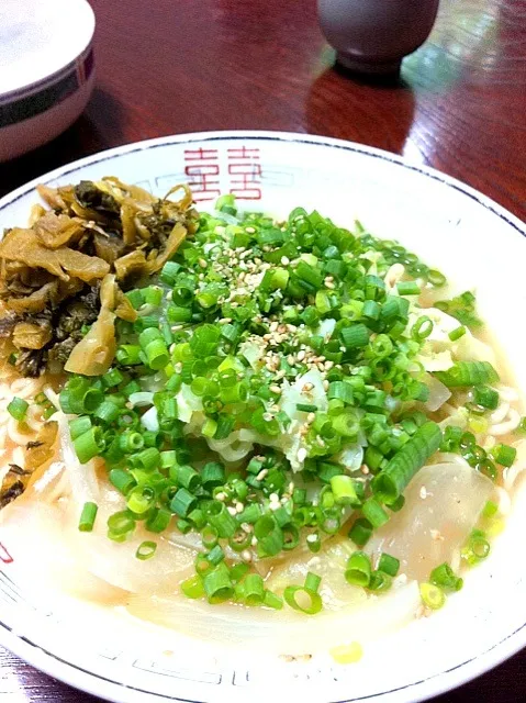 また！ラーメン～^^;(キャベツと玉ねぎ入り)|reiさん