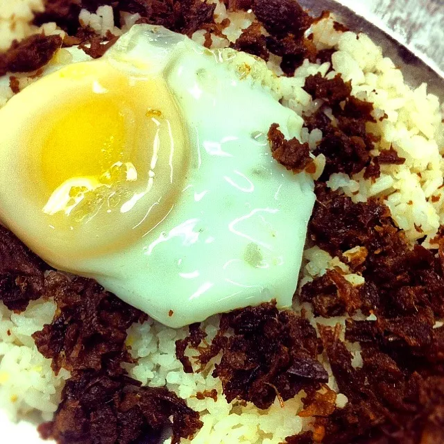 Tapsilog|Carmela Maniegoさん