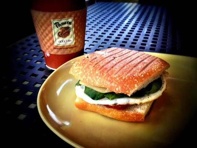 Mediterranean Egg White Sandwich|Ken Buckさん