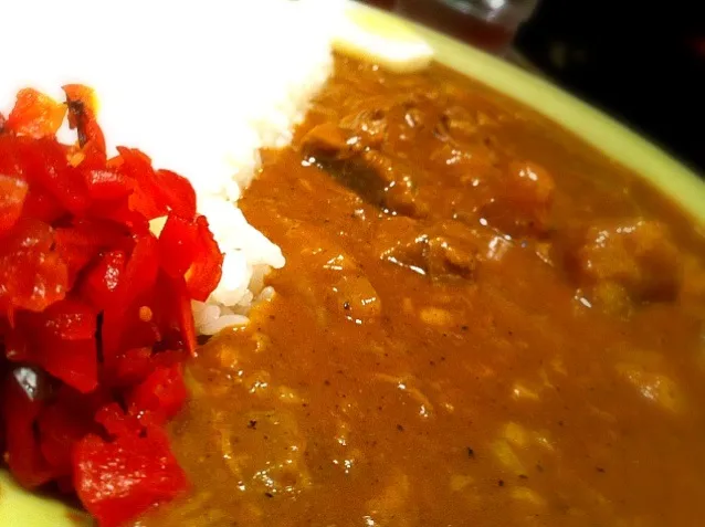 Snapdishの料理写真:麻布十番 牛すじカレー|kikukawa takatoshiさん