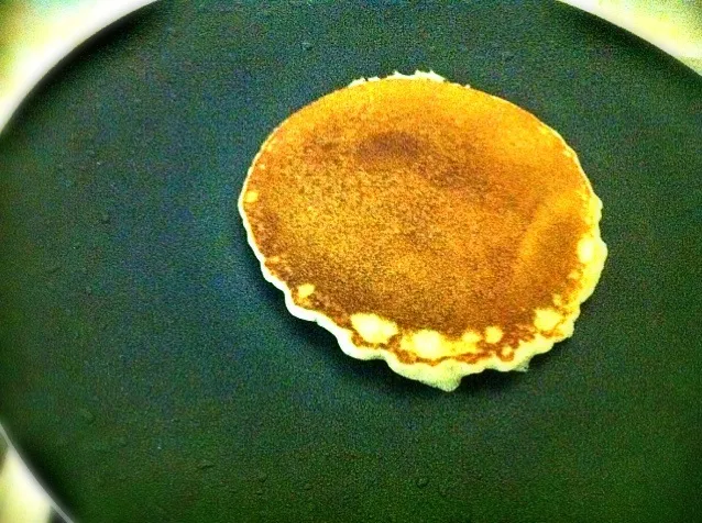 Snapdishの料理写真:Homemade Pancakes... preparing big breakfast for Alloy|caren memanさん