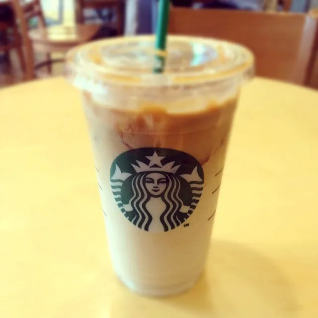 iced caramel macchiato|waritha wamasingさん