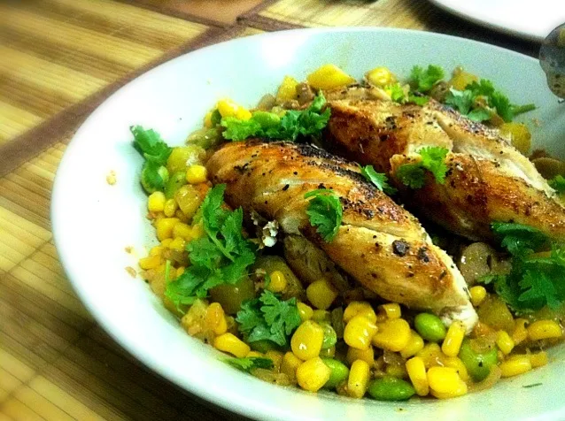 Grilled Chicken With potato, carrots, corn, mushrooms and endamame|haze romawacさん