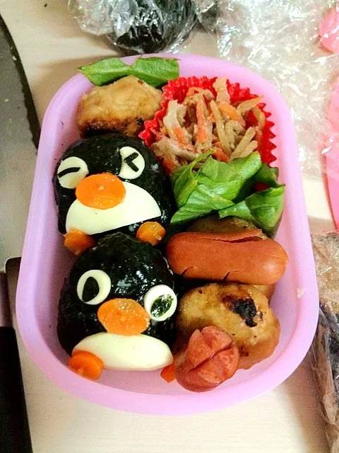 Penguin rice ball|Hiro tkさん