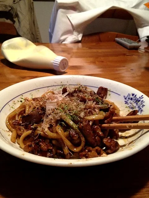 Snapdishの料理写真:ホルモン焼うどん|宮原 隆次さん