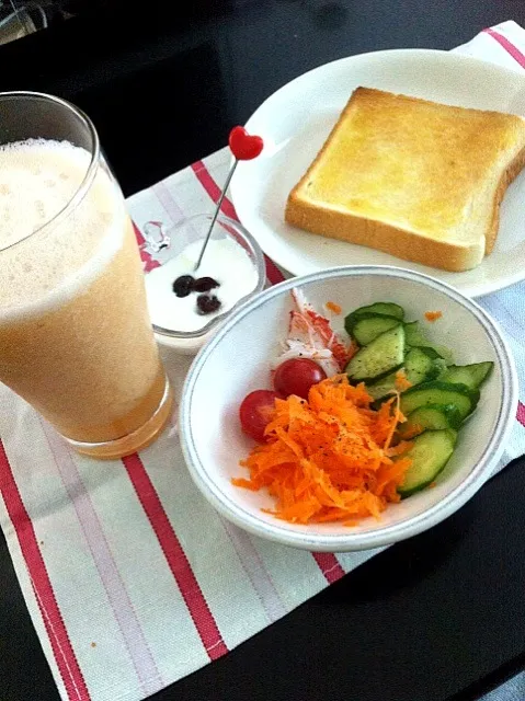 Healty breakfast!|marishさん