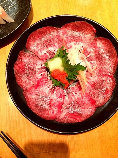 raw beef tongue|do dyuさん