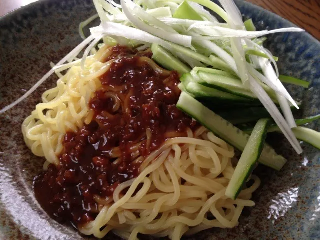 Snapdishの料理写真:ジャージャー麺|jyajyamaru7777さん