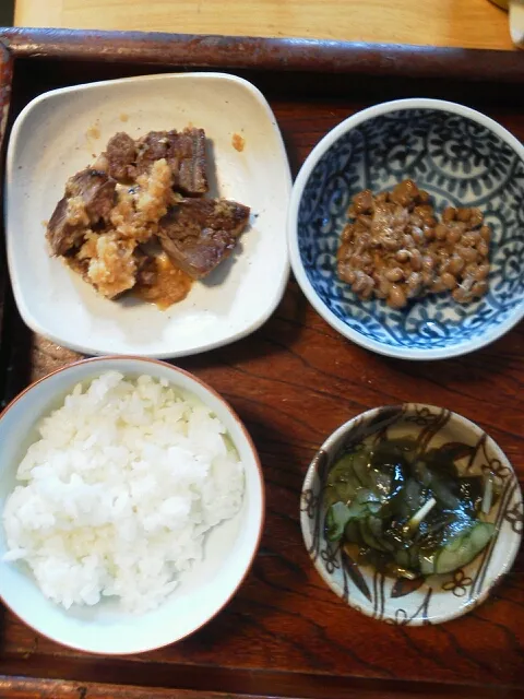 【透析食】牛肉のおろし和え・わかめときゅうりの酢の物・納豆|ゆみりんさん