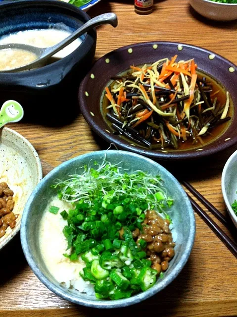 Snapdishの料理写真:ネバネバ丼|いとうなおみさん