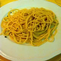 Snapdishの料理写真:spagetti aglio olio|Ariannaさん