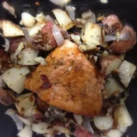 maple glazed salmon w rosemerry and shallot potatos|bradさん